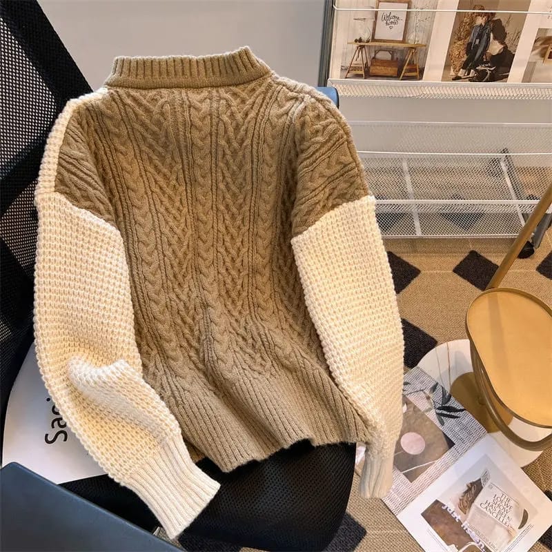 Dualy Sweater