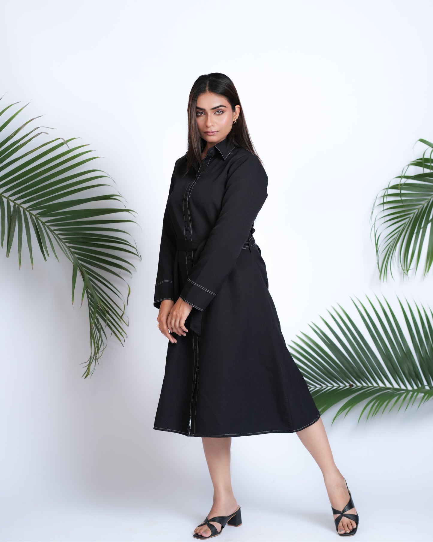 Noir Detailed Coat Style Dress