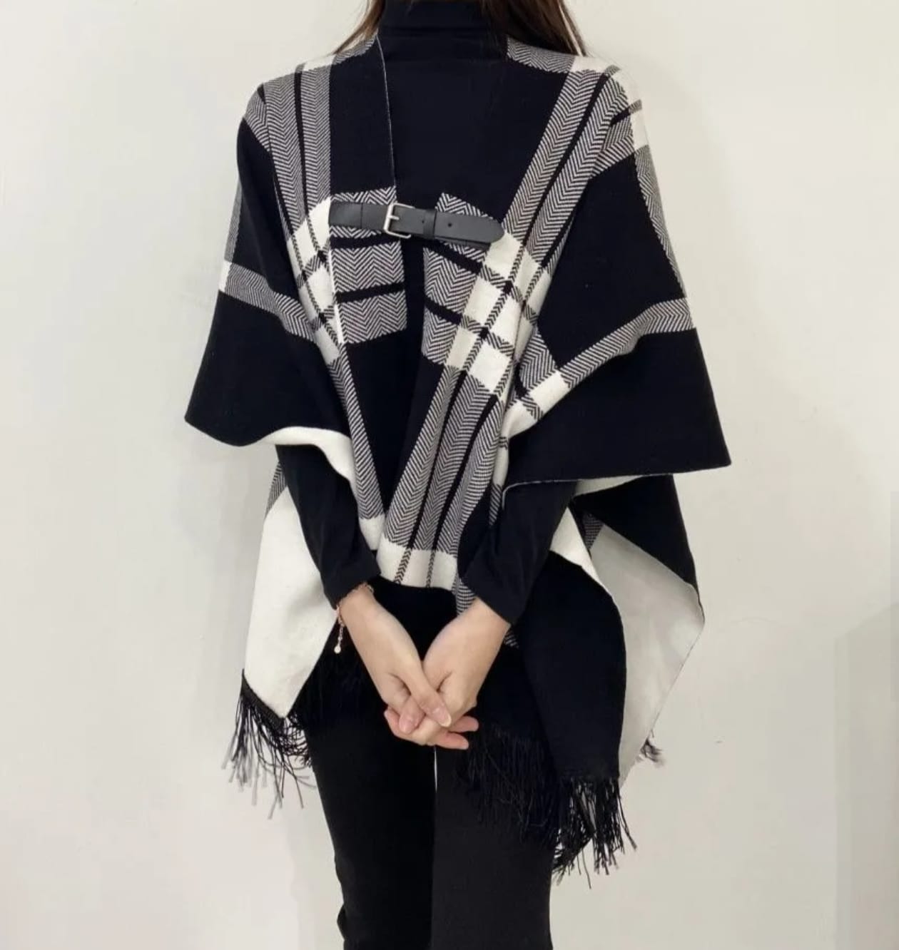 Stella Luxury Cape